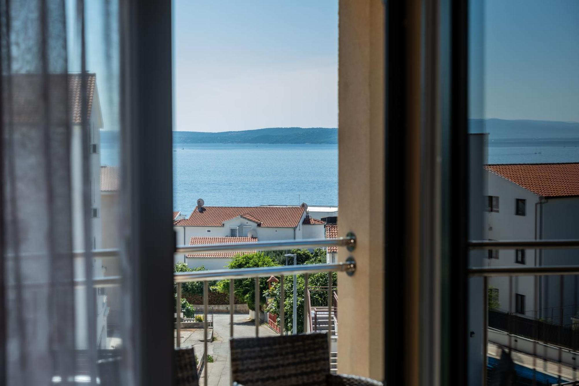 Sun Island Apartment Trogir Exterior foto
